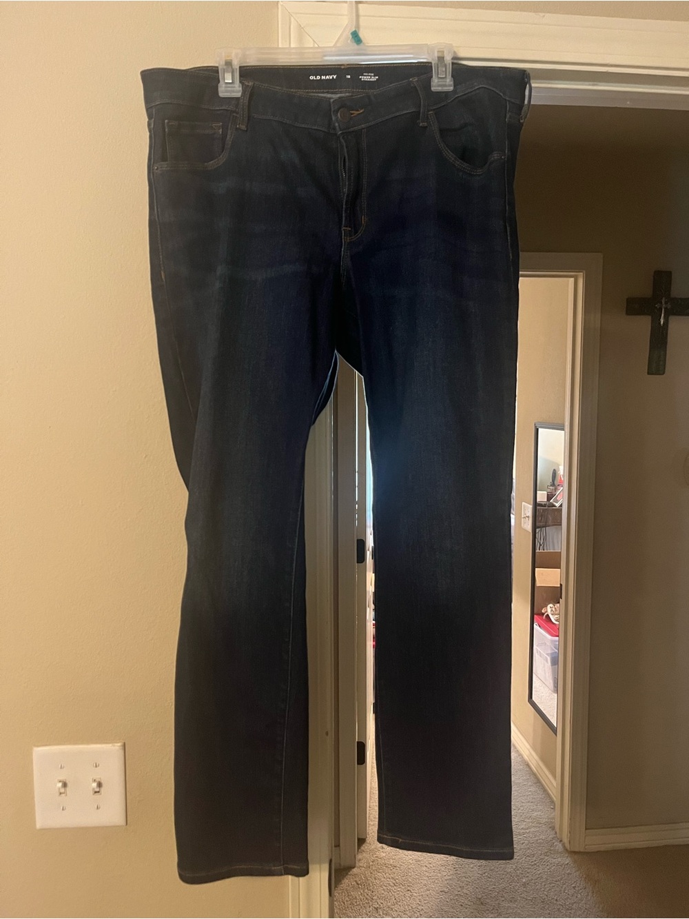 Old Navy Women's Dark Blue Straight-Leg Jeans